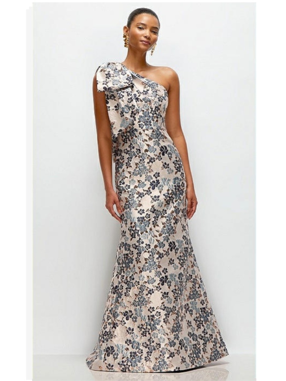 NWT Alfred Sung Bow One-Shoulder Gilt Indigo Brocade Floral Maxi Gown – 24W